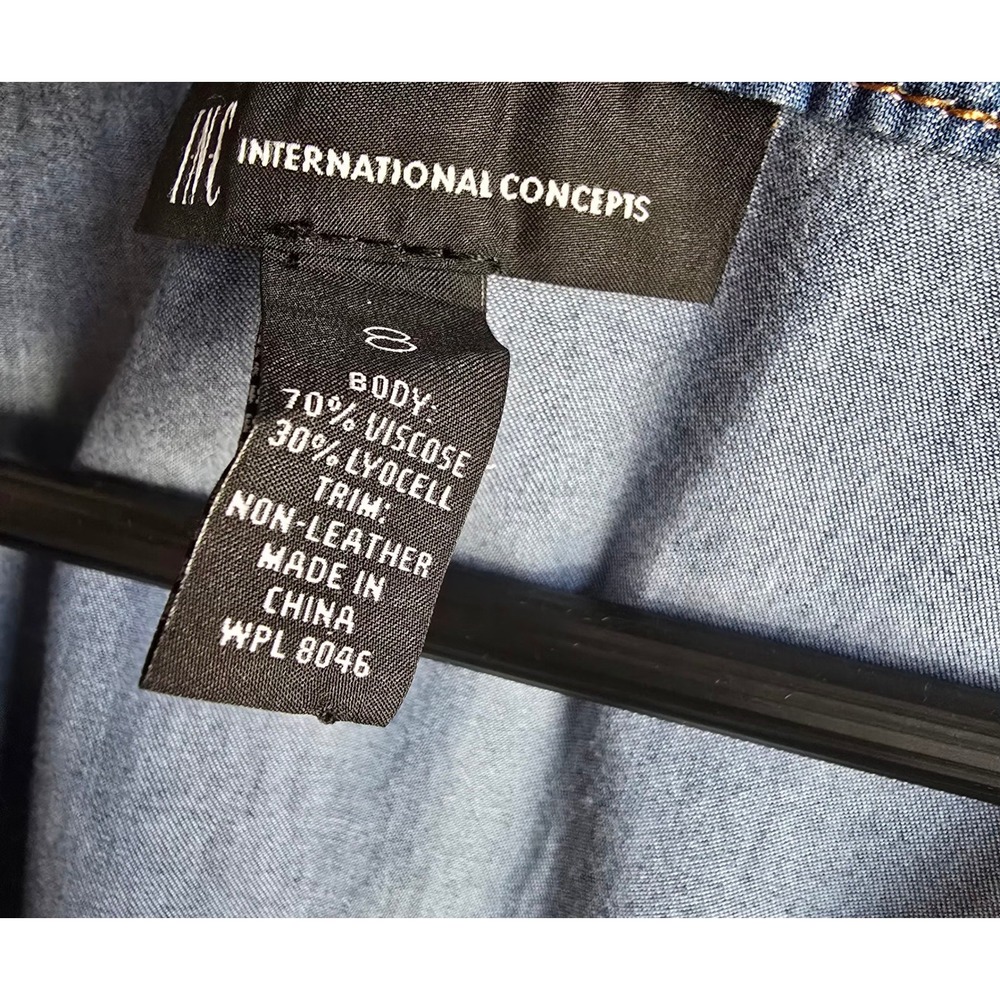 INC International Concepts Blue Chambray Lace Up Tunic Blouse Grommet Top Size 8 - Picture 2 of 4